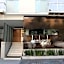 Lombardo Suites