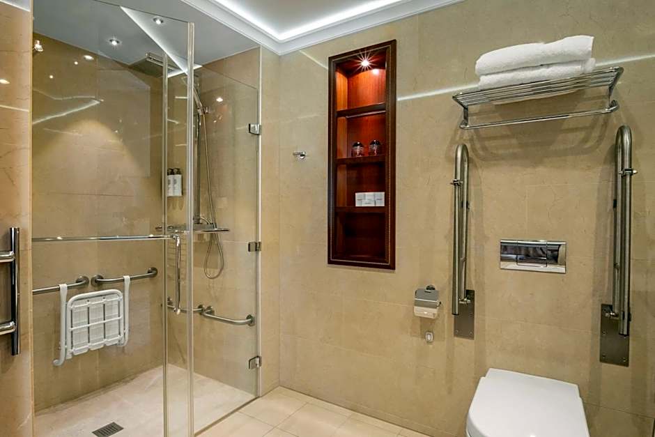 Grand Hotel Vilnius, Curio Collection by Hilton