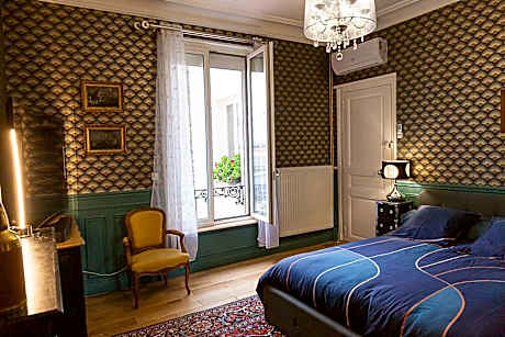 Double Room with Private External Bathroom