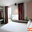 I Hotel