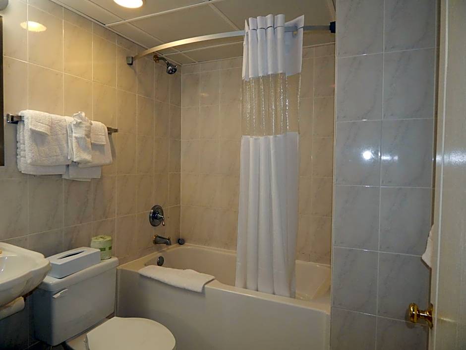 Days Inn by Wyndham Ocean City Oceanfront