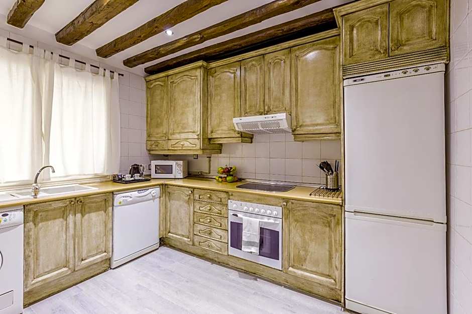 Oriente Palace Apartments