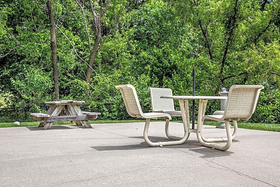 Comfort Suites Fairview Heights - St. Louis