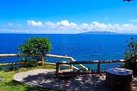 Almira Diving Resort- Panglao