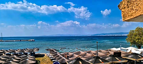 Veranda Rooms to Let