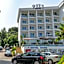 Hotel Oasis