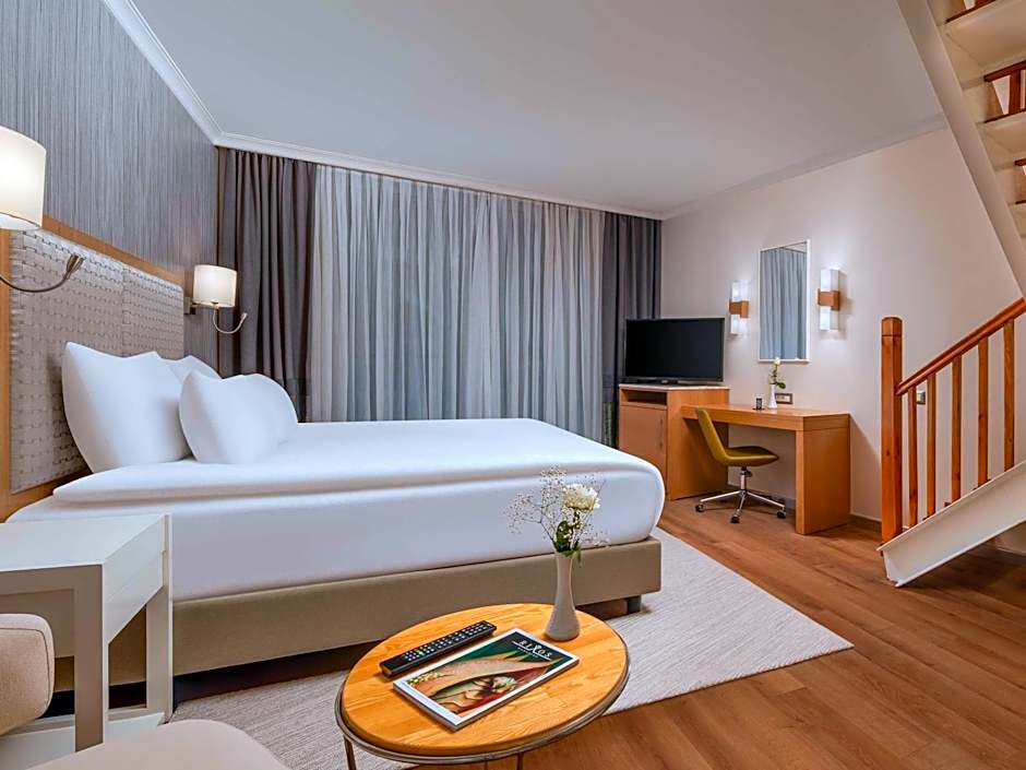 Rixos Park Belek - The Land Of Legends Access