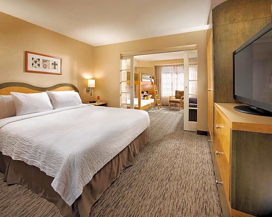 Anaheim Portofino Inn and Suites