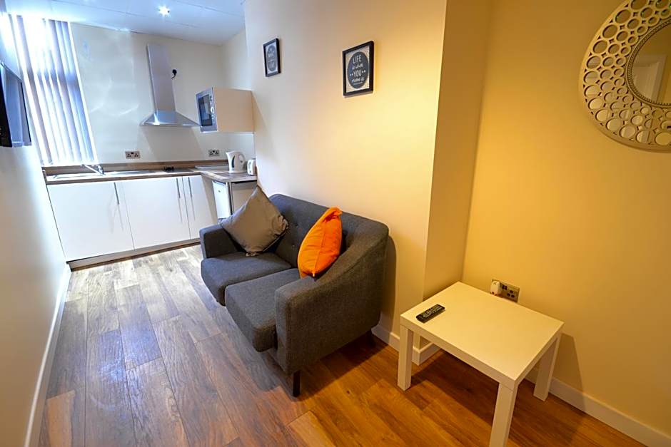 Premier Lodge Central