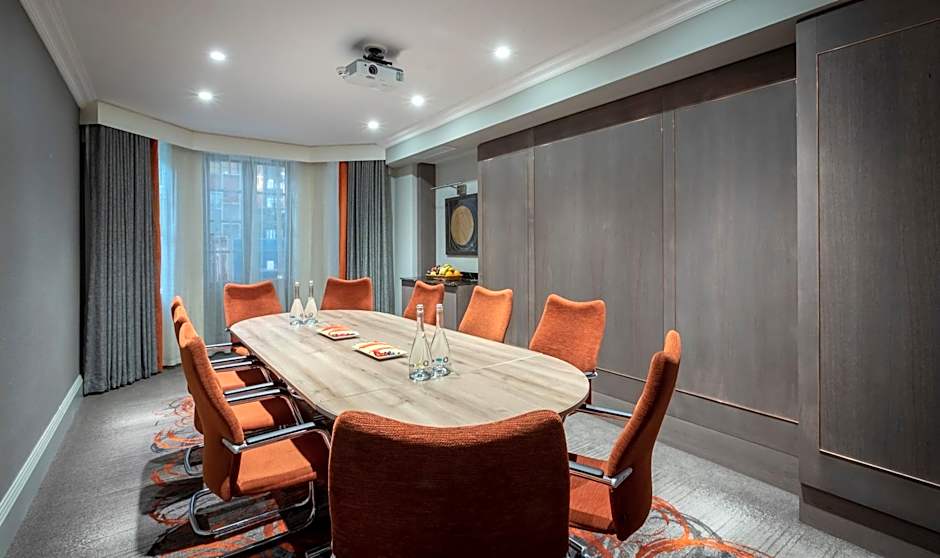 Clayton Hotel Charlemont