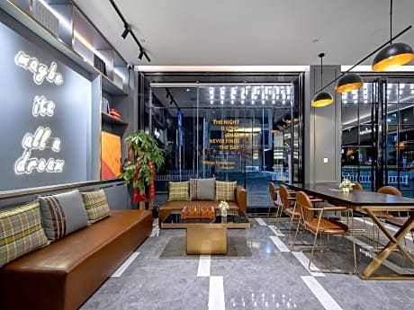 City Comfort Premier Hotel Guigang Sports Center Wanda