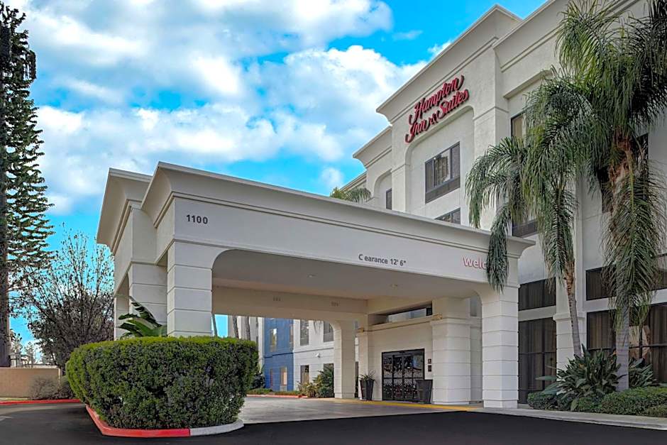 Hampton Inn By Hilton & Suites Tulare