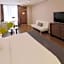 Adresa Suites