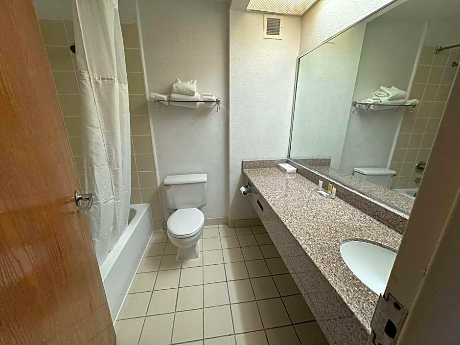 Rodeway Inn