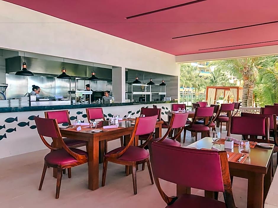 Generations Riviera Maya Family Resort - Catamaran, Aqua Nick & More Inclusive