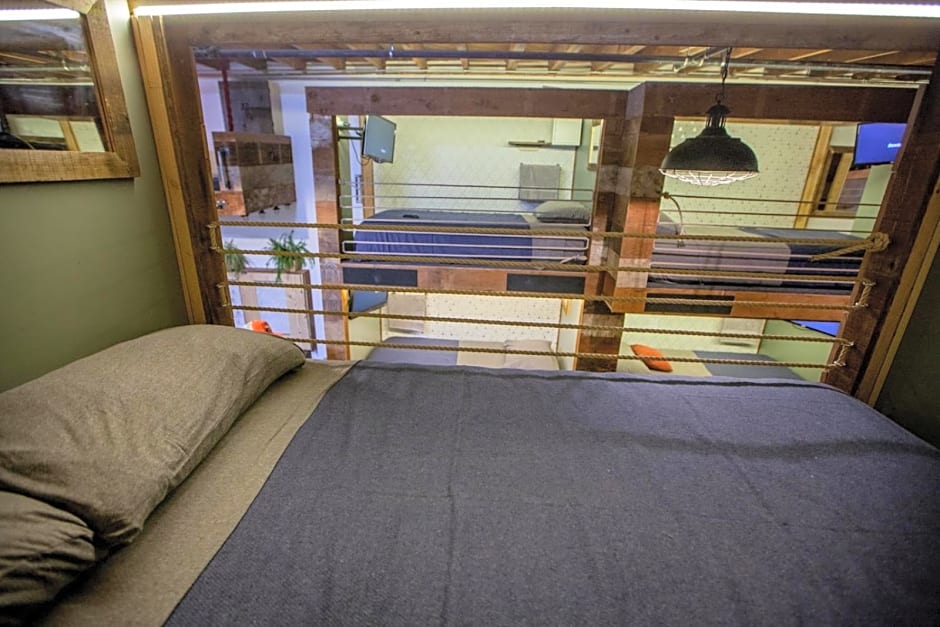 PodShare Los Feliz