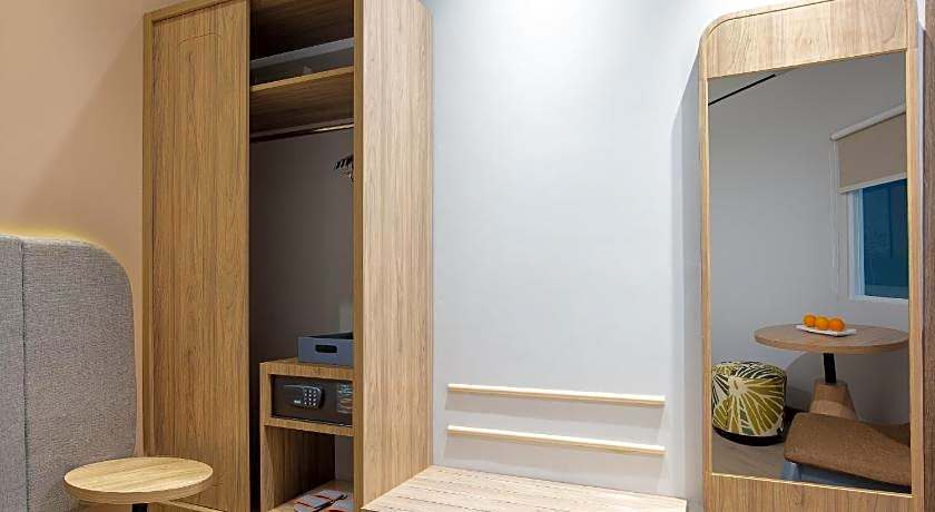 Harper Banjarmasin by ASTON