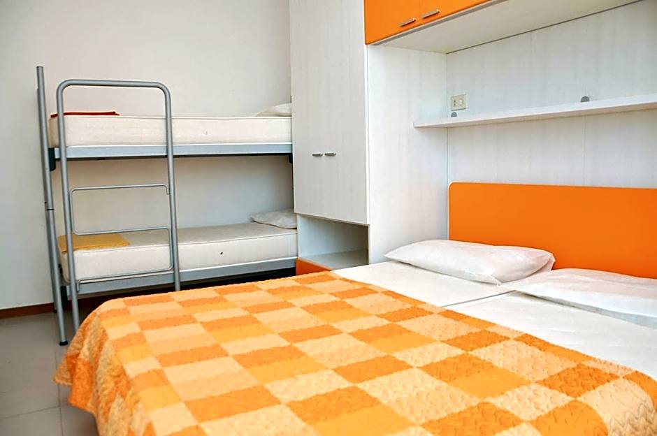 Lovely beachfront apartment-Beahost