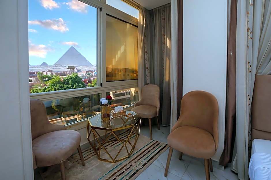 Pyramids Palace INN 5 Minutes from the New Grand Museum