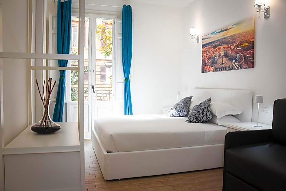 BQ House COLOSSEUM Luxury Rooms