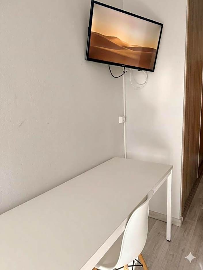 Residencia Albergue Jaca