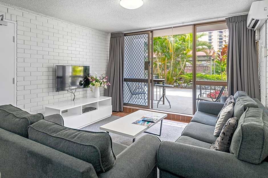 Trickett Gardens Holiday Inn