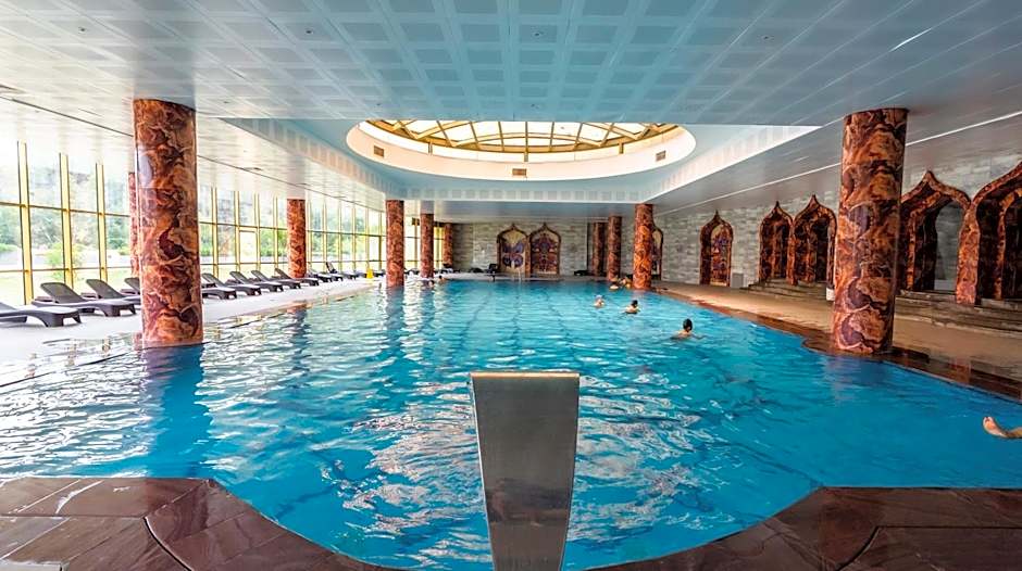 Sarot Thermal Palace Tatil Köyü - Halal Hotel
