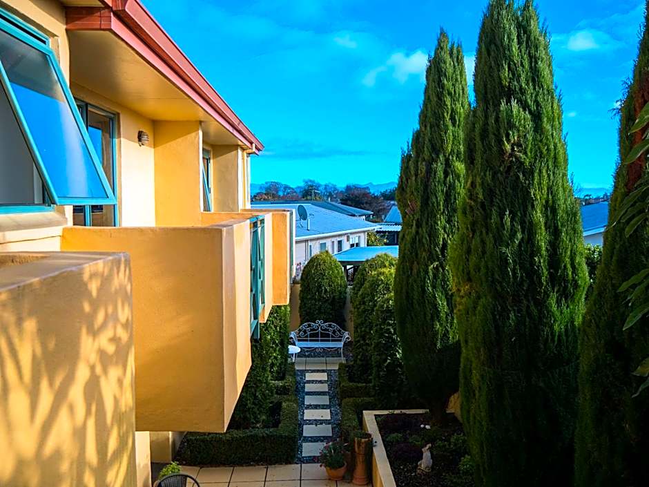 Tuscany Gardens Motor Lodge