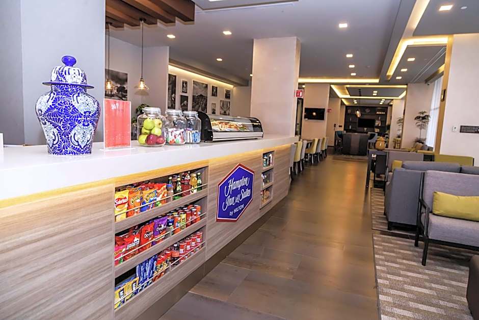 Hampton Inn & Suites By Hilton Puebla