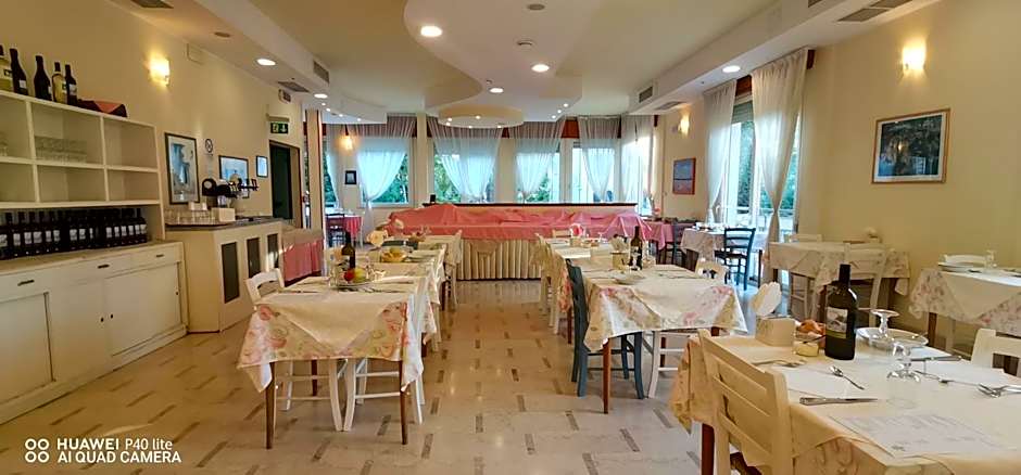 Hotel Rugantino