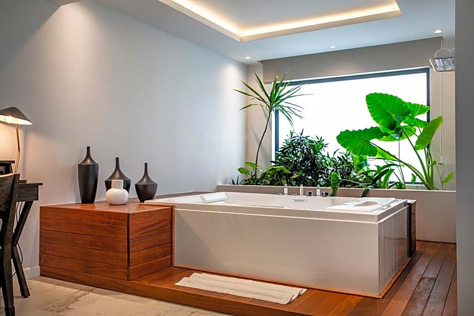 Sea Diamond Boutique Hotel & Spa