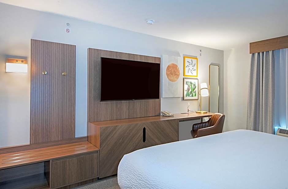 Holiday Inn Hotel and Suites-Kamloops By IHG