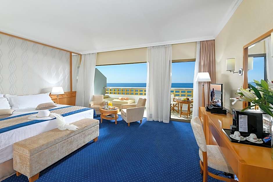 Constantinou Bros Athena Royal Beach Hotel