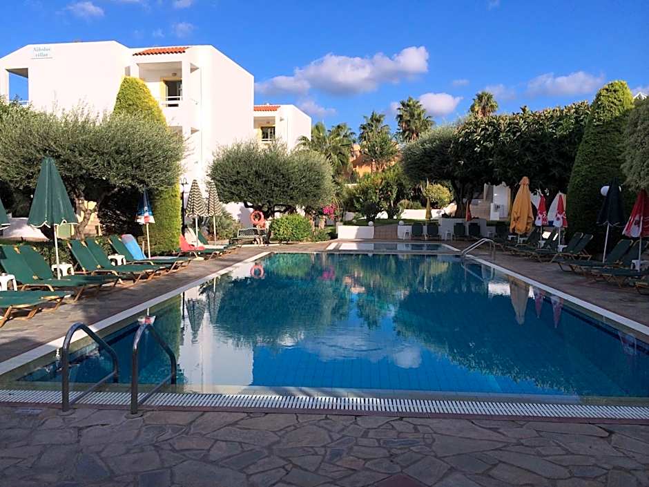 Nikolas Villas Appartments