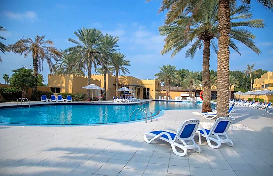Al Hamra Village Hotel