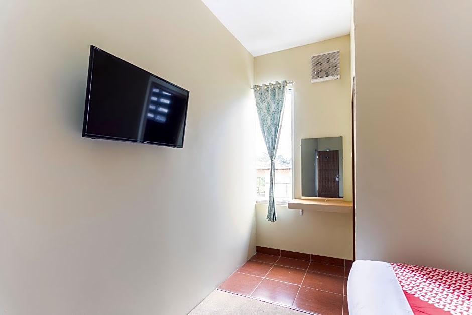 Super OYO Collection O 3130 D'Valley View