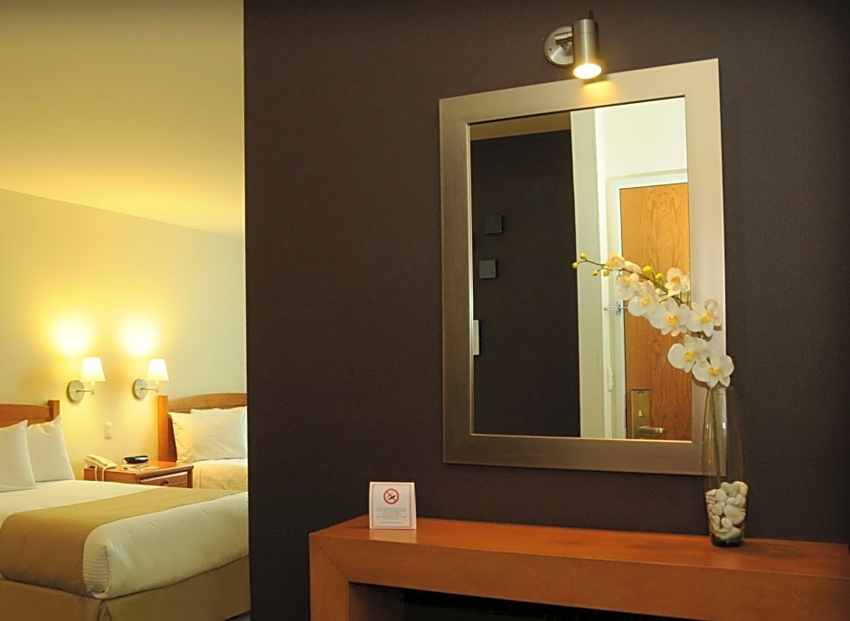 Best Western Plus Plaza Vizcaya