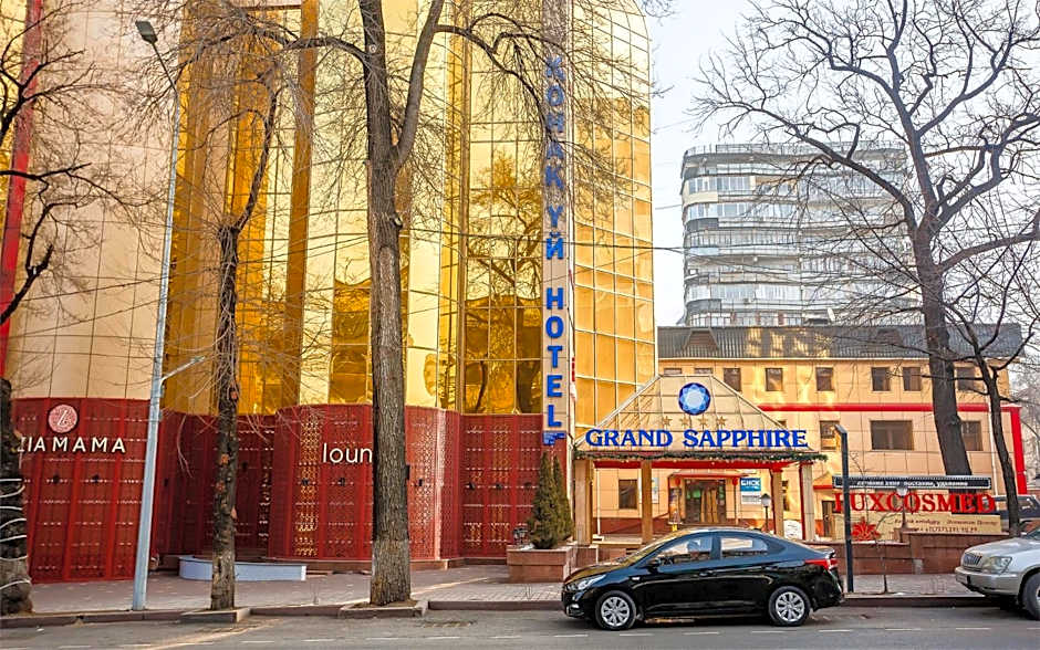 Grand Sapphire Hotel
