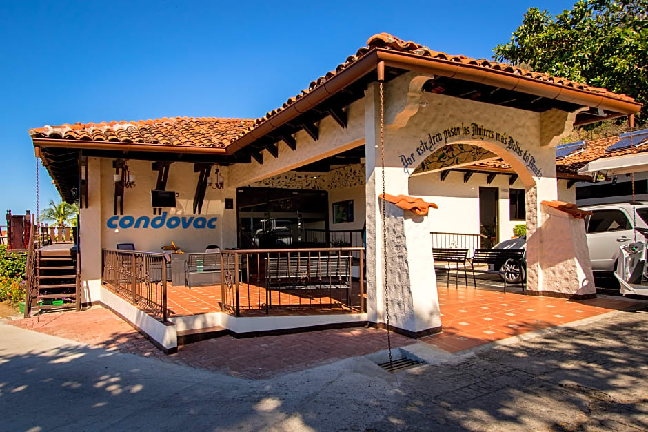 Condovac la Costa All Inclusive