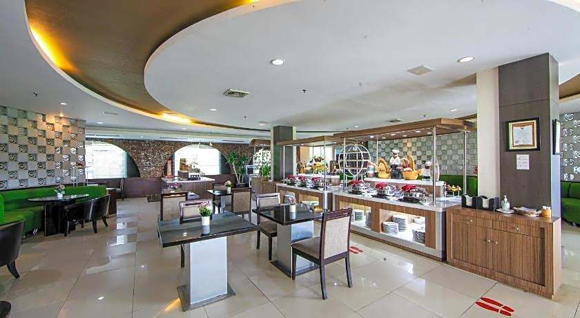 The Royale Krakatau Hotel