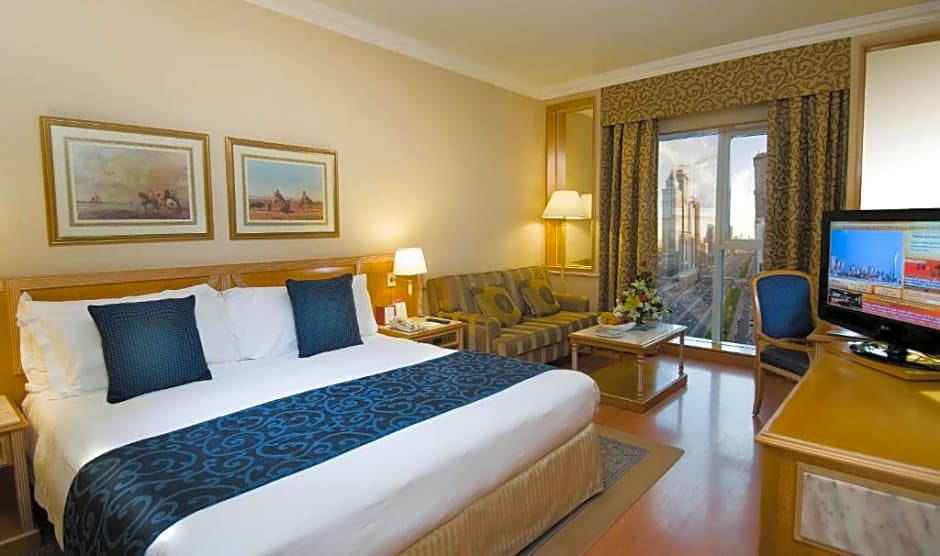 Photo 1 of 2 of Junior 1 King Bed Suite, View