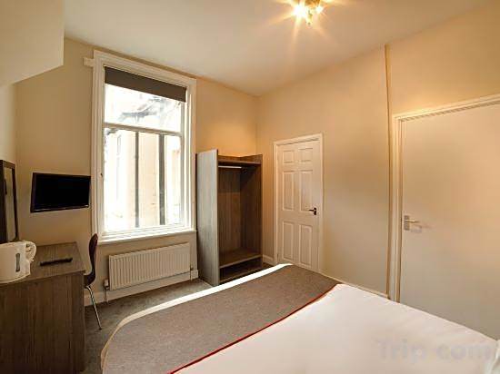 Tequila and Dunlin Rooms Southport Central