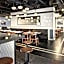 Courtyard by Marriott Chicago Downtown/River North