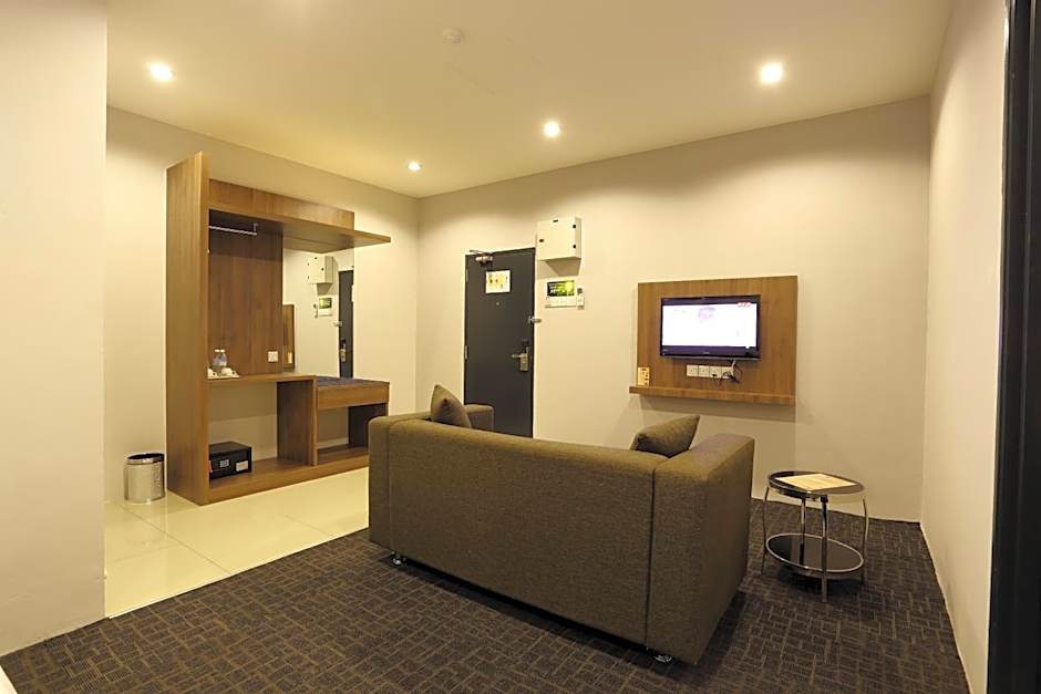S Boutique Hotel