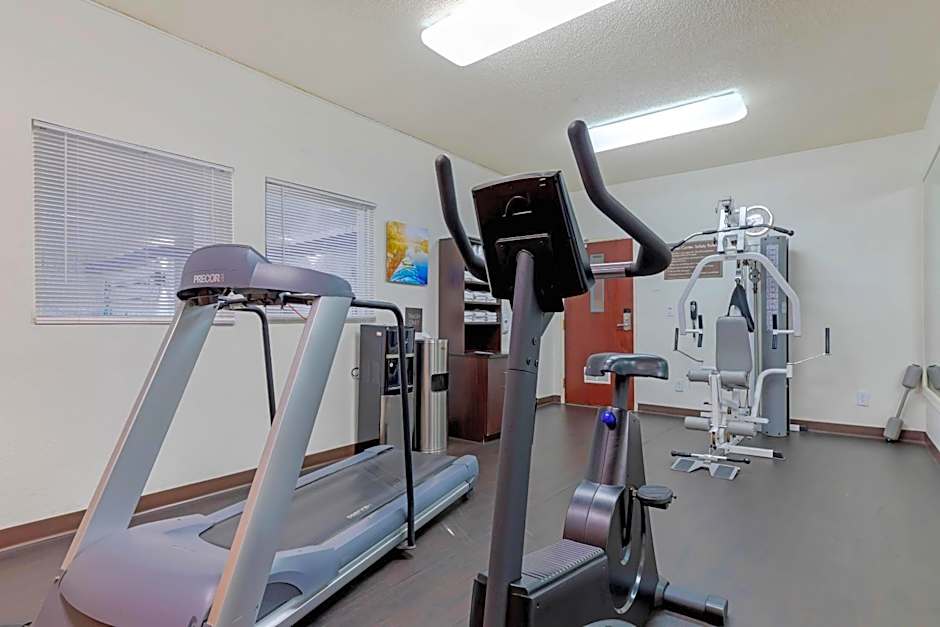Comfort Suites Lakewood - Denver
