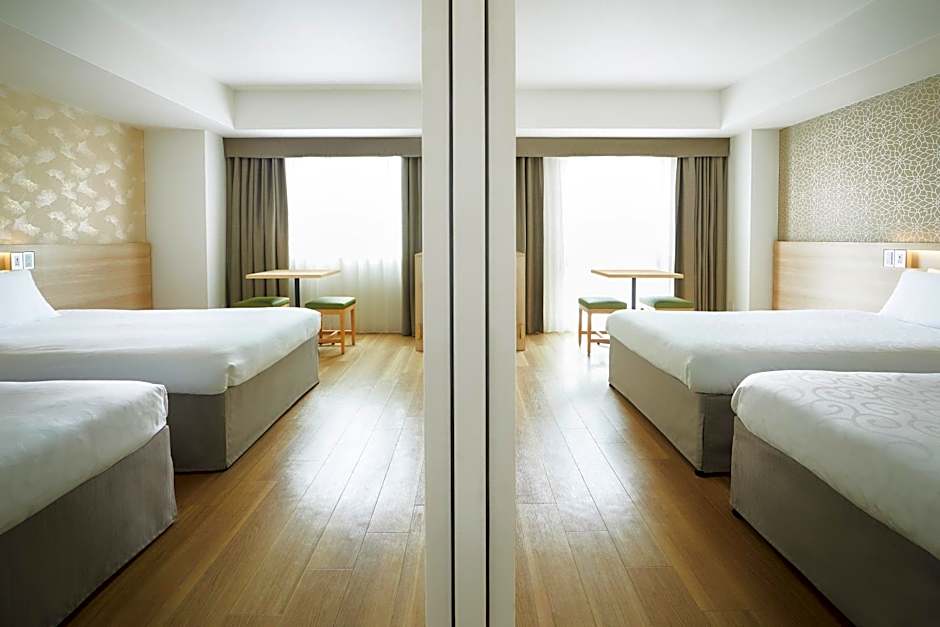 Photo 1 of 12 of Connecting Room (5 Adults)