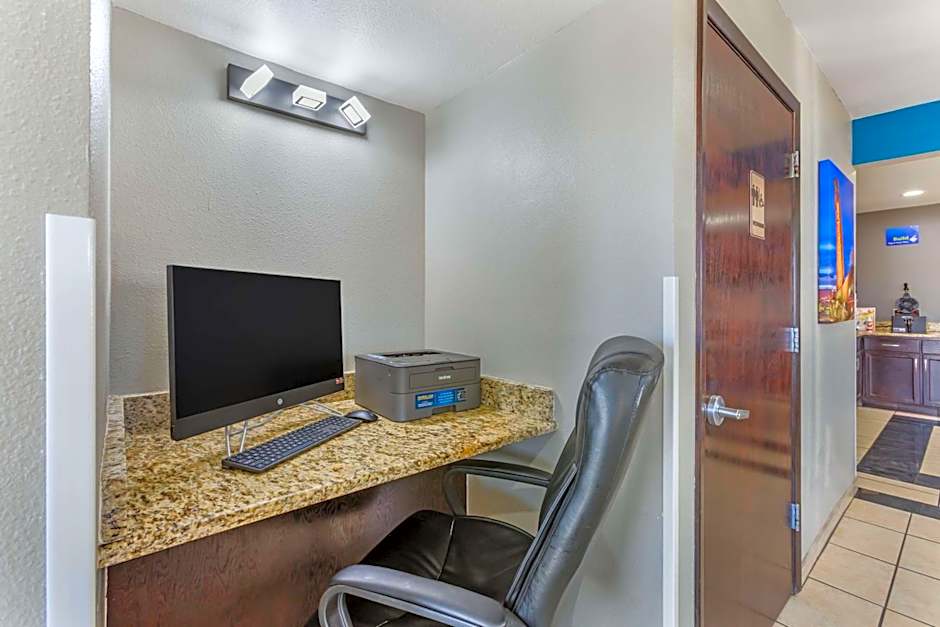 Best Western Sunland Park Inn