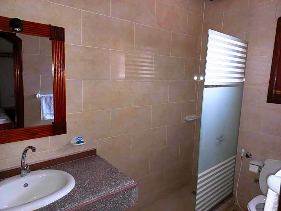 Mikhaila Guest House