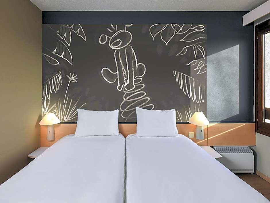 ibis Charleroi Airport Brussels South