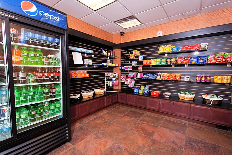 Holiday Inn Express & Suites Sacramento NE Cal Expo By IHG